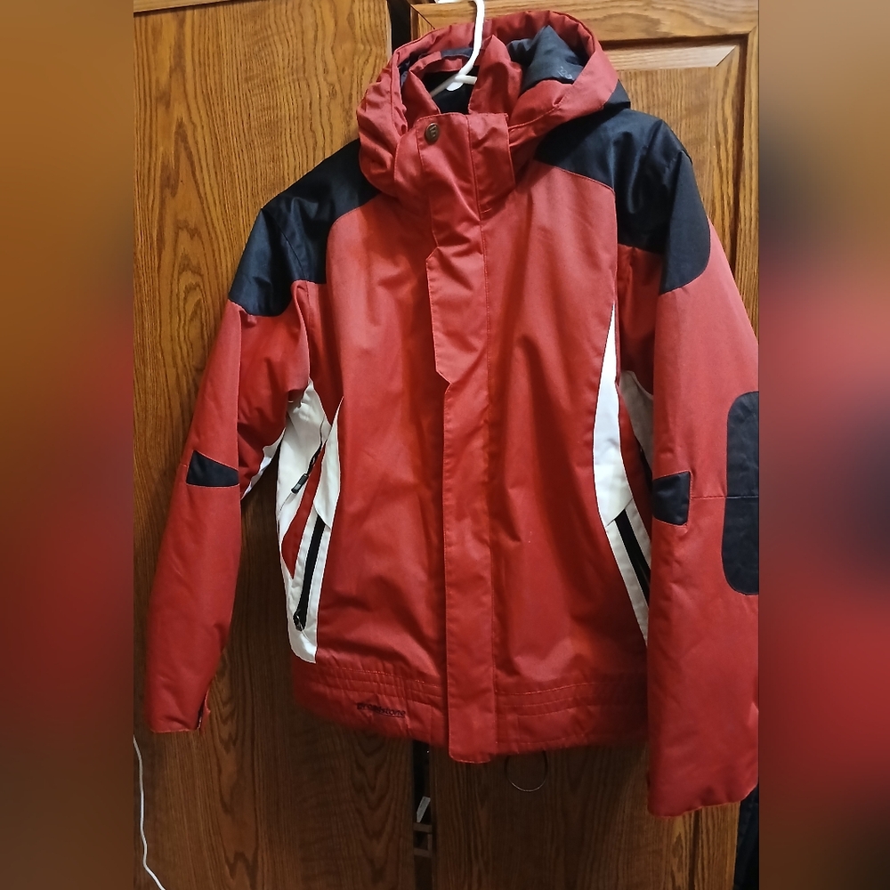 Black and Red Puffer Jacket with Durable Weather Protection